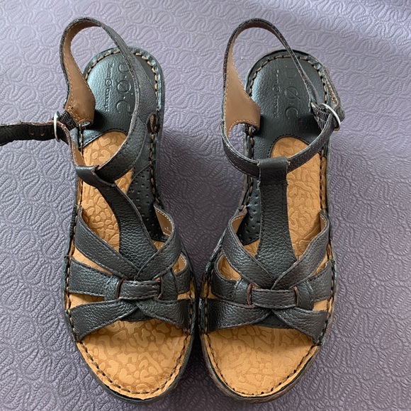 Born Women Sandals Size 8 - Picture 1 of 8
